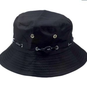 🆕REVERSIBLE BUCKET HAT: Black OR Gray with elastic toggle